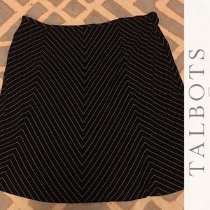 TALBOTS Herringbone stripe black/white flare skirt